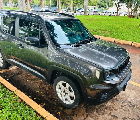 JEEP RENEGADE 1.3 T270 TURBO FLEX SPORT AT6 JEEP RENEGADE 1.3 T270 TURBO FLEX SPORT AT6